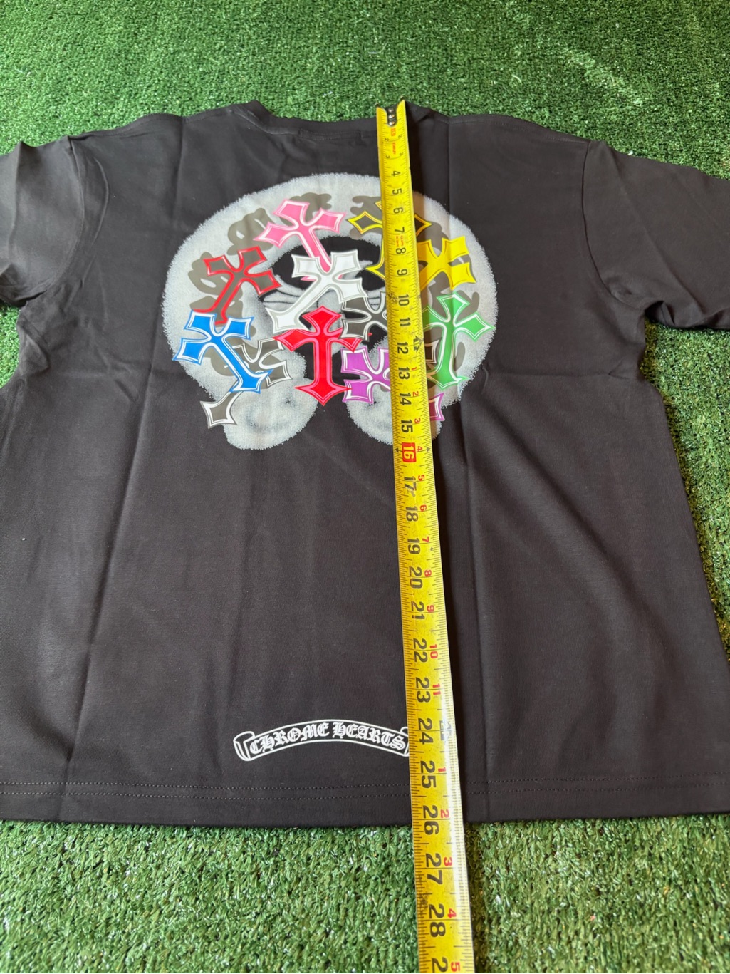 Men's Black Short Sleeve Tee With Pink Graphic — image 5 of 6